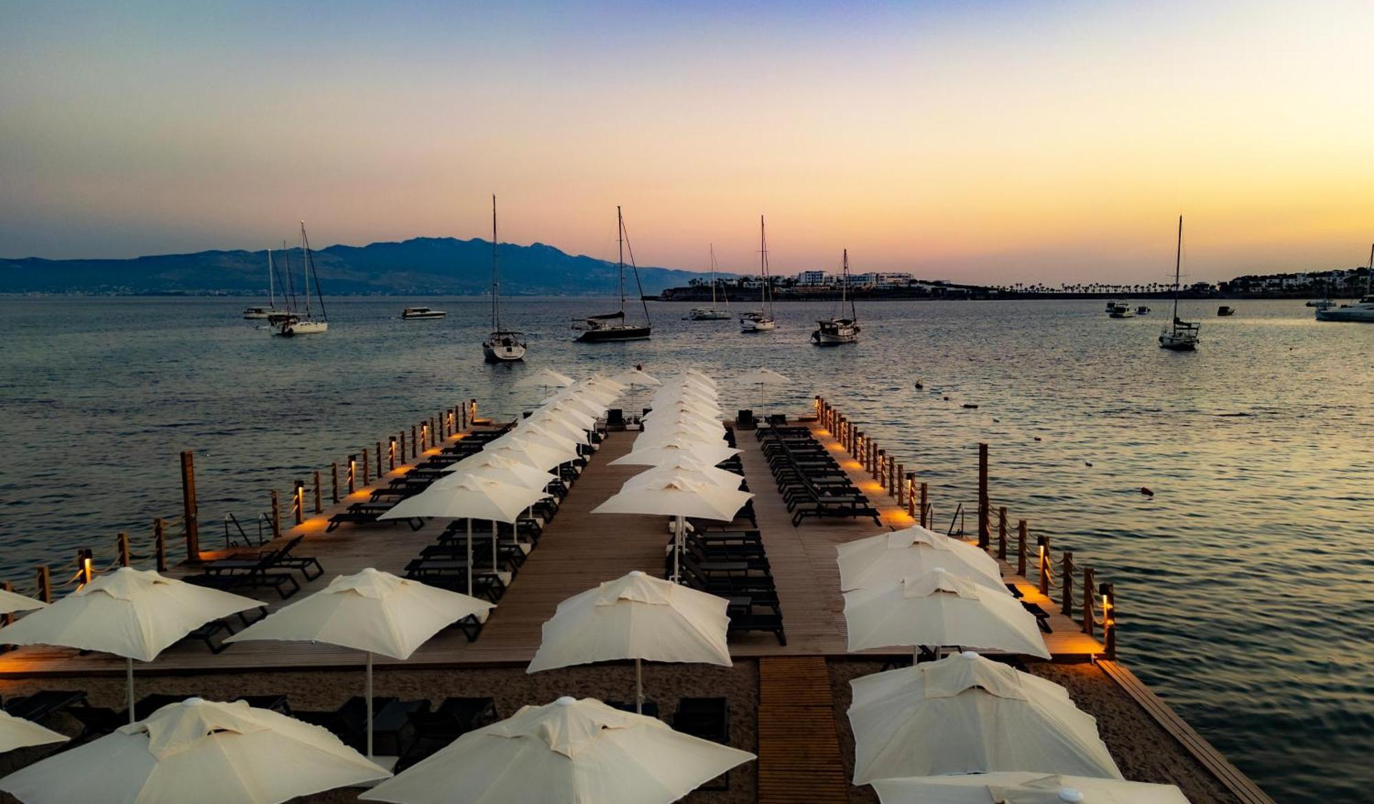 Suum Bodrum Hotel & Beach - Adult Only ภายนอก รูปภาพ