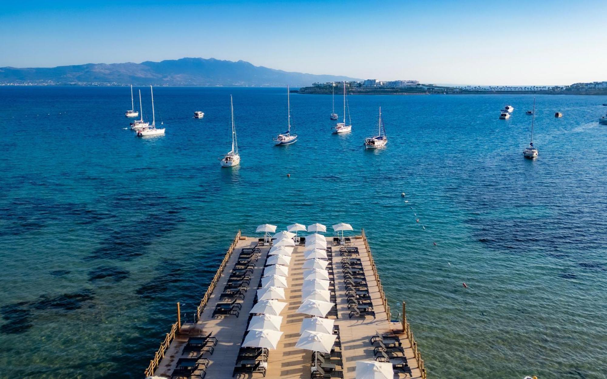 Suum Bodrum Hotel & Beach - Adult Only ภายนอก รูปภาพ